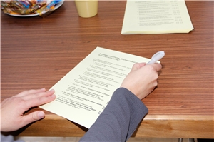 Aktionstag Glücksspielsucht Donauwörth - 2 Ein Quizz fragte das Wissen ab und endete mit Aussage 10 einer zentralen Info, dass nicht das Spiel an sich das Suchtmittel ist, sondern das Geld, das den Kick gebe.