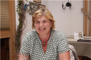 Christa Renner  Christa Renner, ehrenamtliche Hospizhelferin des Ambulanten Hospiz- und Palliativberatungsdienstes der Caritas in Dillingen.