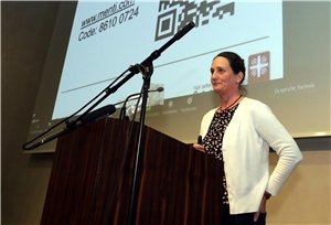 Ulriche Achmann vom Landes-Caritasverband Bayern warb für Online-Beratungskompetenz Ulriche Achmann vom Landes-Caritasverband Bayern warb für Online-Beratungskompetenz