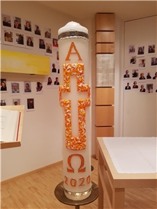 Osterkerze 2020 aus Lauingen - Elisabethenstiftung Osterkerze 2020 aus Lauingen - Elisabethenstiftung