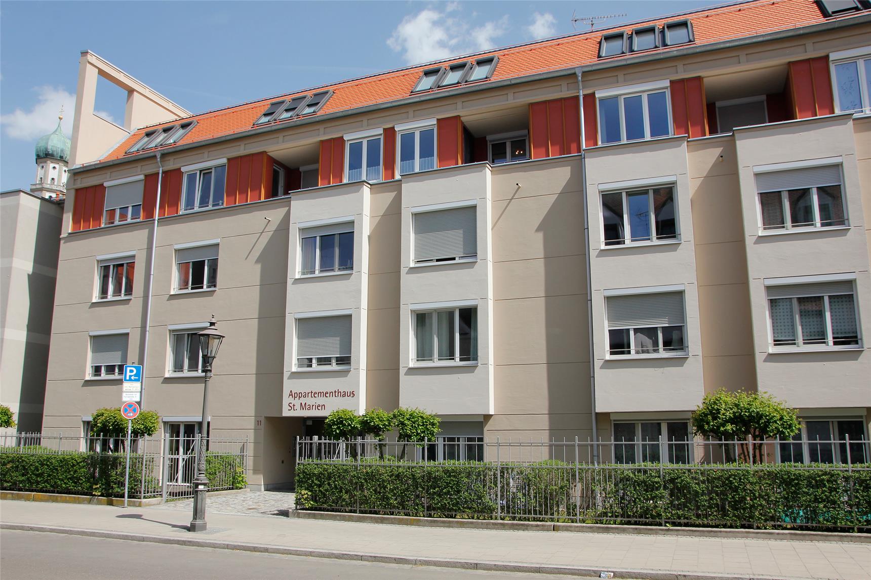 Das heutige Appartementhaus St. Marien der Marienheimstiftung am Kitzenmarkt in Augsburg.