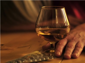 Image-Sucht und Alter Caritas-Beratung Sucht im Alter, Foto: Petra Bork, pixelio.de